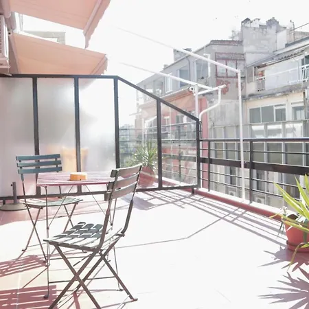 Chapter 5, Studio In The Centre Of